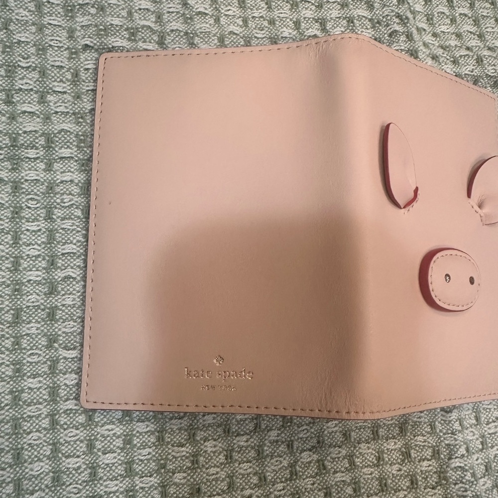 Kate Spade Pink Piglet Kids Accessory - Picture 3 of 3